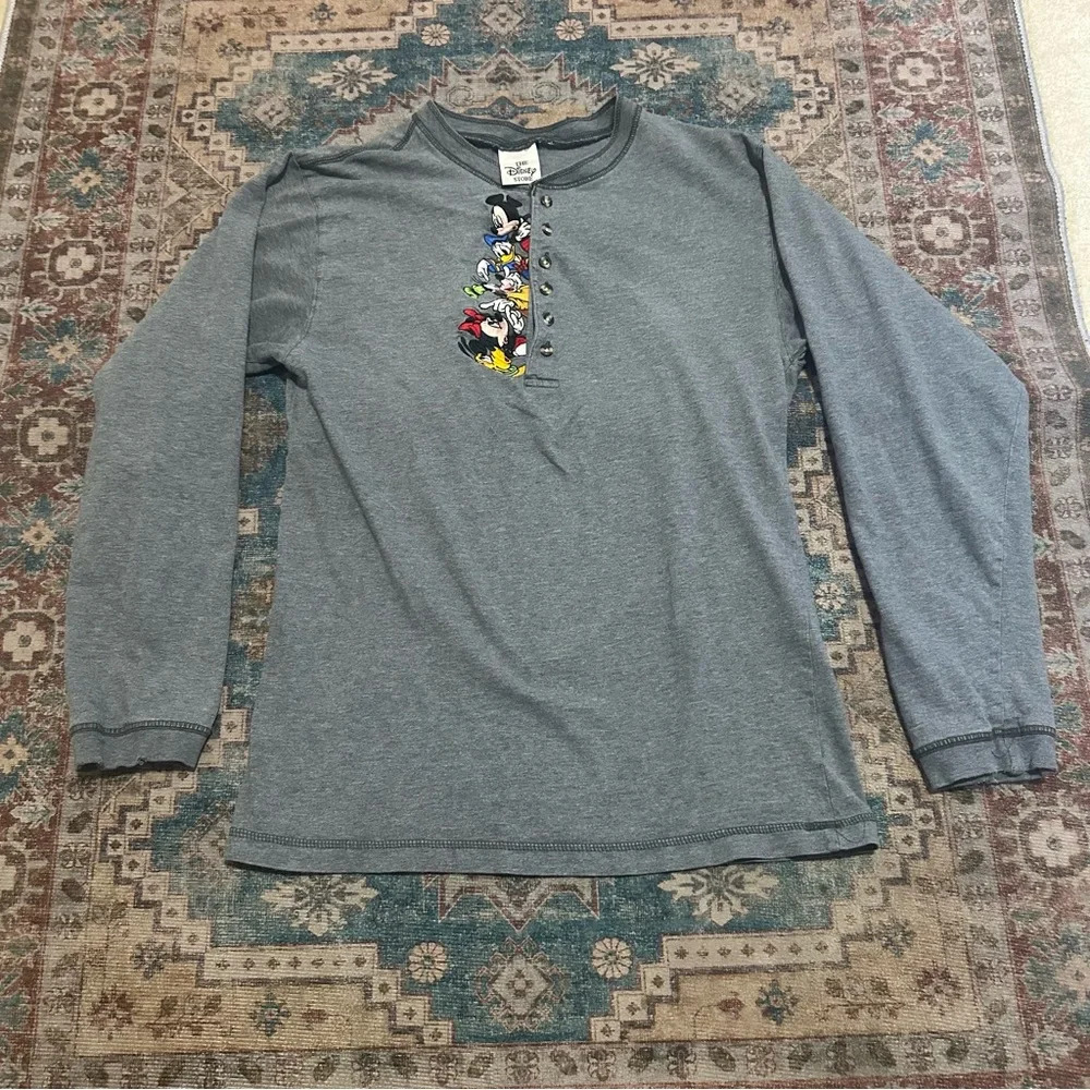 Y2K the Disney store Grey Disney Mickey Mouse long sleeve shirt - Picture 3 of 8